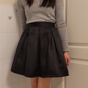 New Pleated Chelsea Skirt
